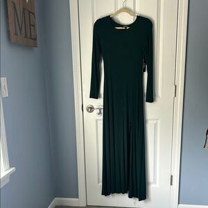 Elegant Green Maxi Dress